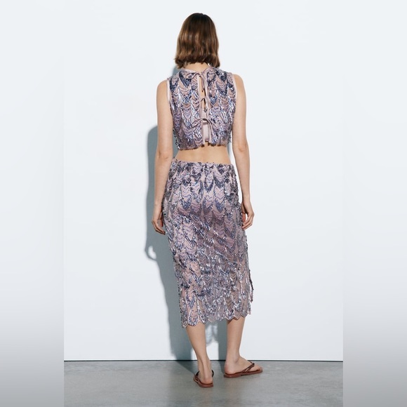 ZARA Bloggers Fav Sequin Skirt - Picture 5 of 16